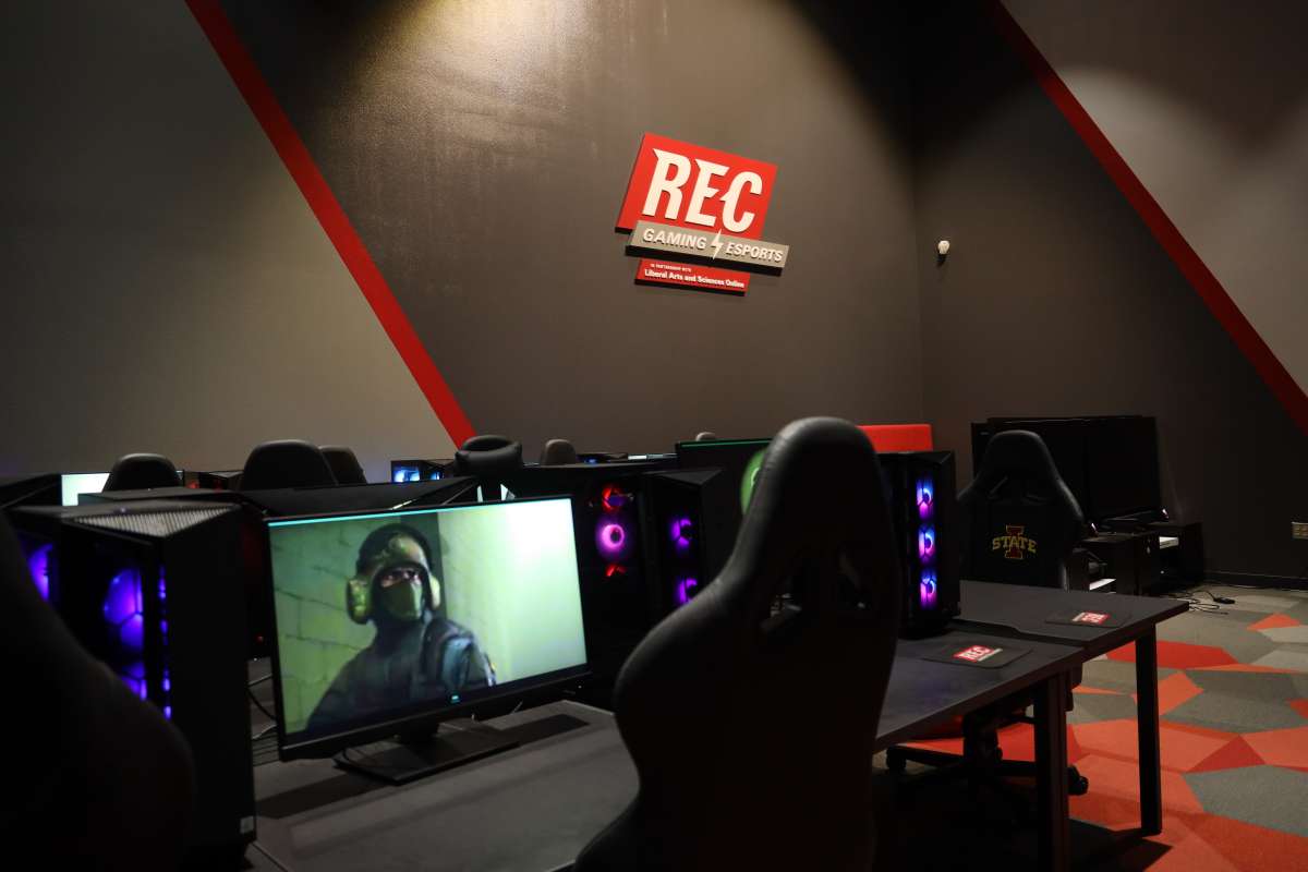 Beyer Hall gaming and esports room